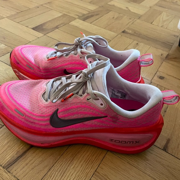 Nike Pink and Gray Women's Athletic Shoes - Picture 3 of 3